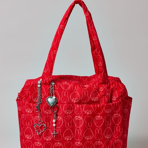 UO Baggu Miffy Small Cloud Carry-On Bag - Picture 7 of 8